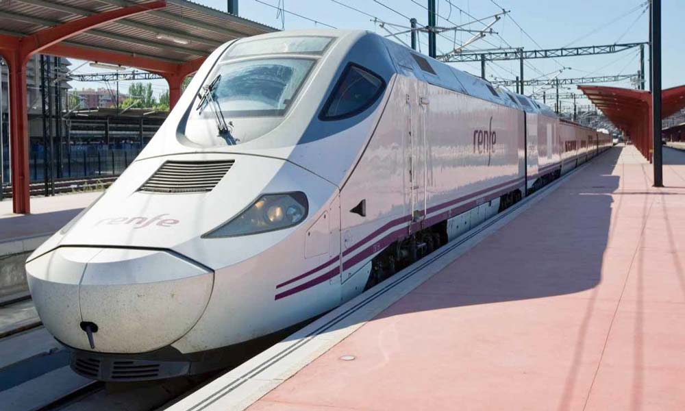 AVE Elche-Orihuela-Madrid | Horarios y cómo llegar a la estación
