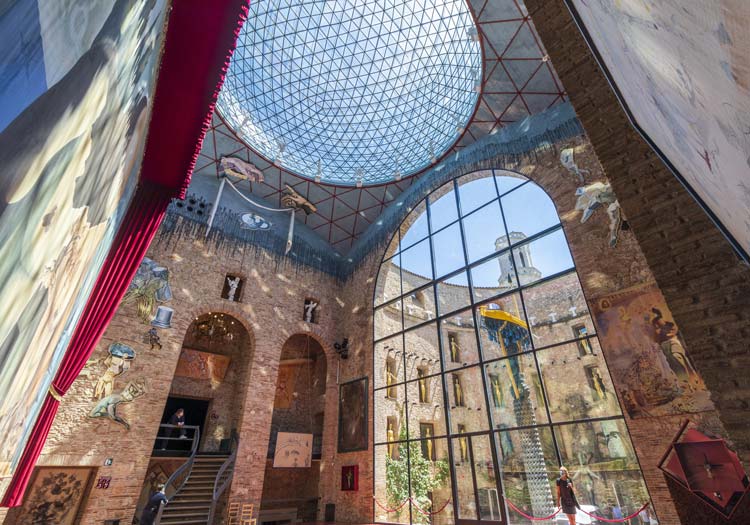 Interior Museo Salvador Dalí, Figueres